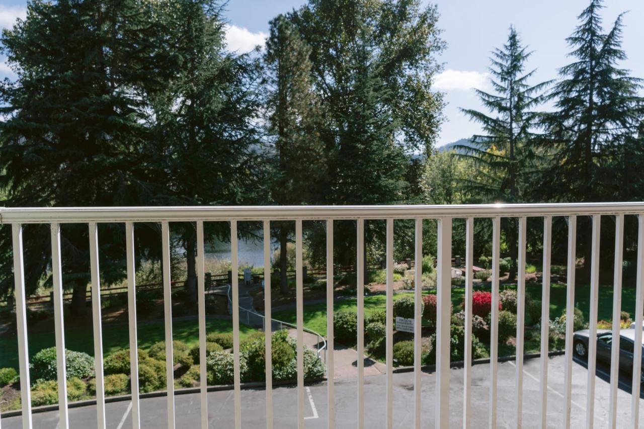 Riverfront Inn Roseburg Dış mekan fotoğraf